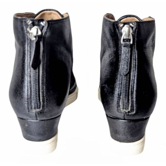 LINEA PAOLO Felicia Black Leather Wedge Sneaker Size 8.5M - Picture 5 of 6